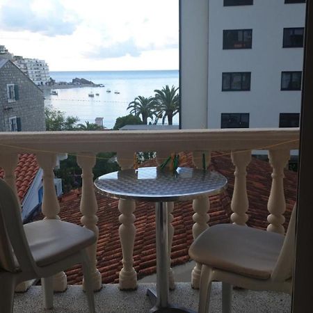 Apartmani Ljubo Rafailovic 2 라파일로비치 외부 사진